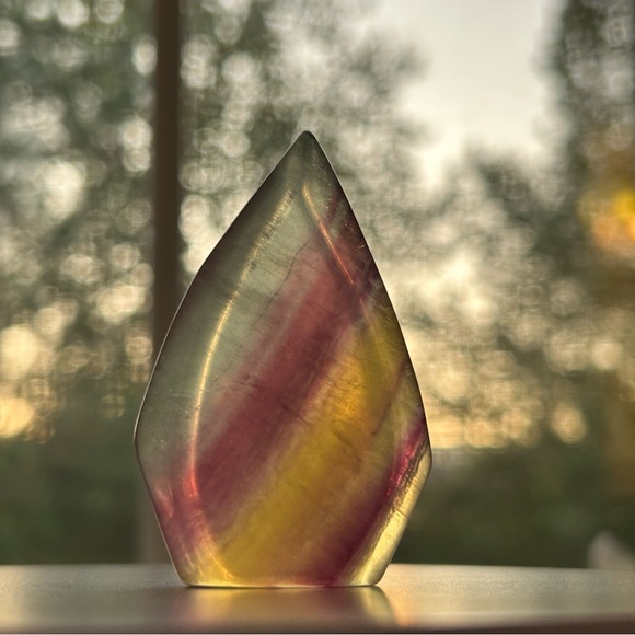 Fluorite Teardrop - Picture 3 of 6